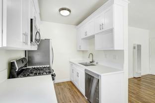 1432 16th St, prime Santa Monica location, just south of Santa Monica Blvd. - Photo 1 of 1