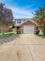 2325 Kingsway Dr - Photo 1 of 1