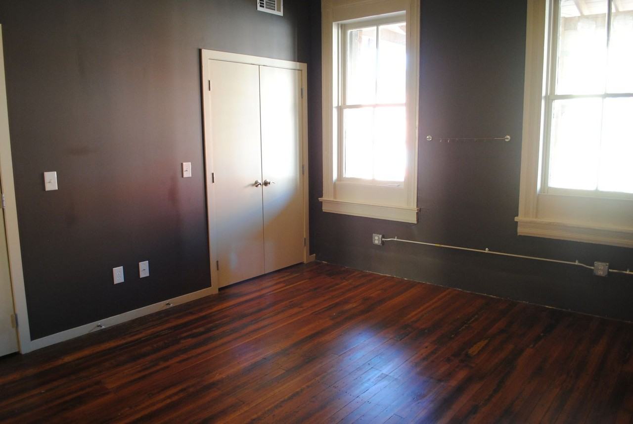 115 S 8th St - Photo 6 of 15