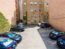 featured image of 6120 N Kenmore Ave