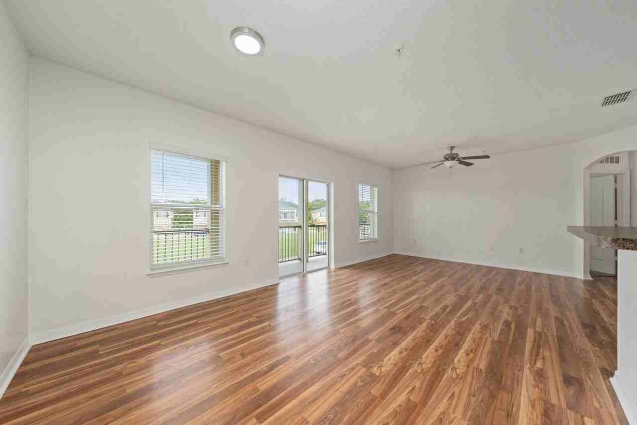 2148 Betsy Ross Ln - Photo 6 of 42