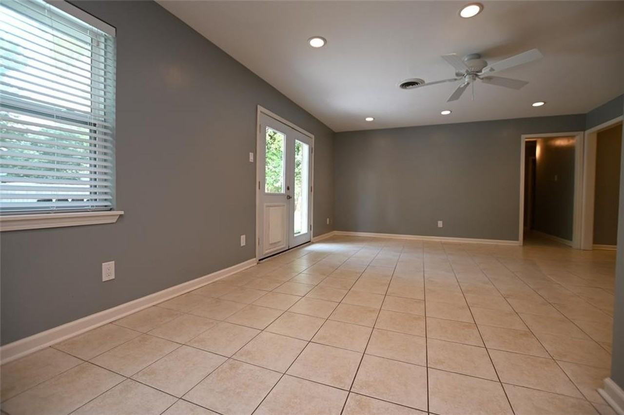 5846 Ettrick Dr - Photo 7 of 19