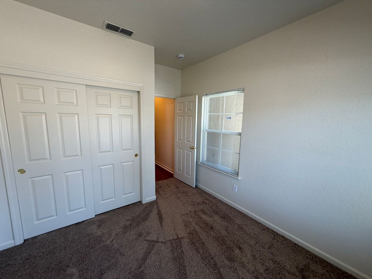 7565 Whitmore St - Photo 5 of 29