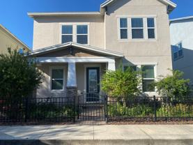 461 Oviedo Blvd - Photo 1 of 1