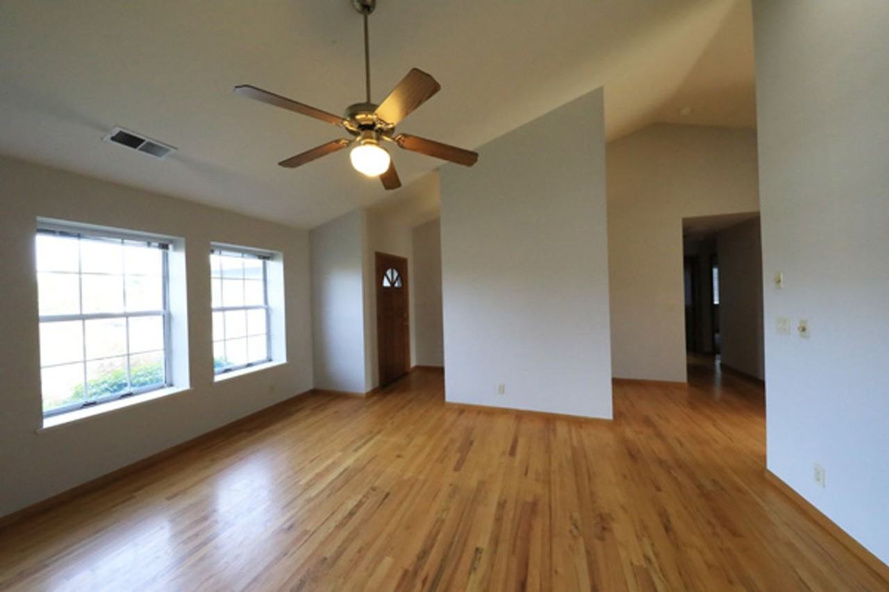 3121 Bonanza St - Photo 3 of 19