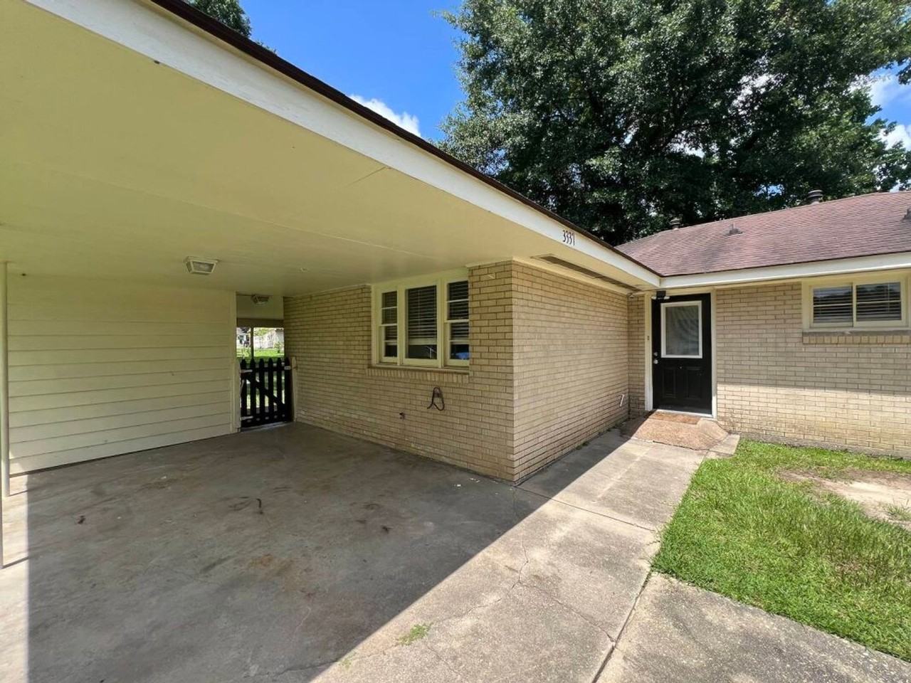 3337 Coolidge St - Photo 3 of 30