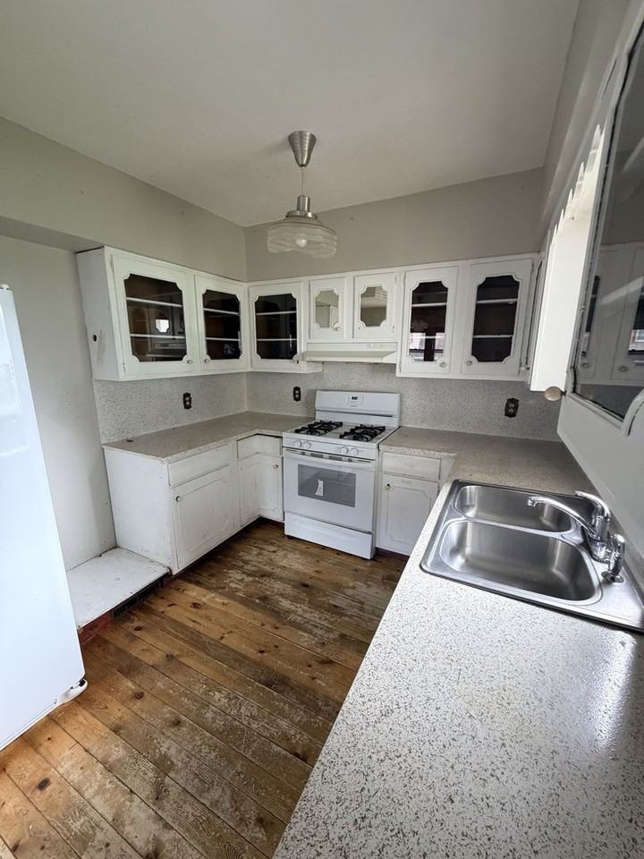 1336 S 25th Ave - Photo 7 of 19
