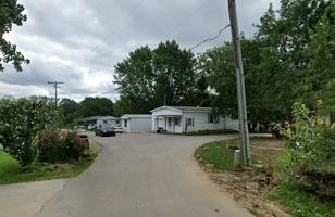 featured image of 171 E 3rd St
