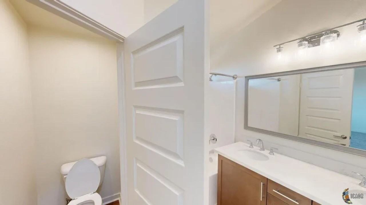 2403 Dale Ct - Photo 6 of 11