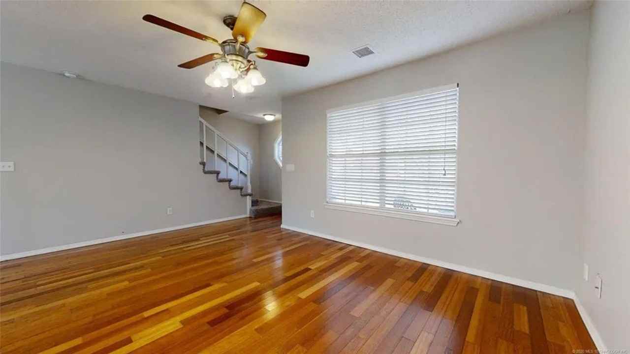 8902 N 149th East Ave - Photo 4 of 14