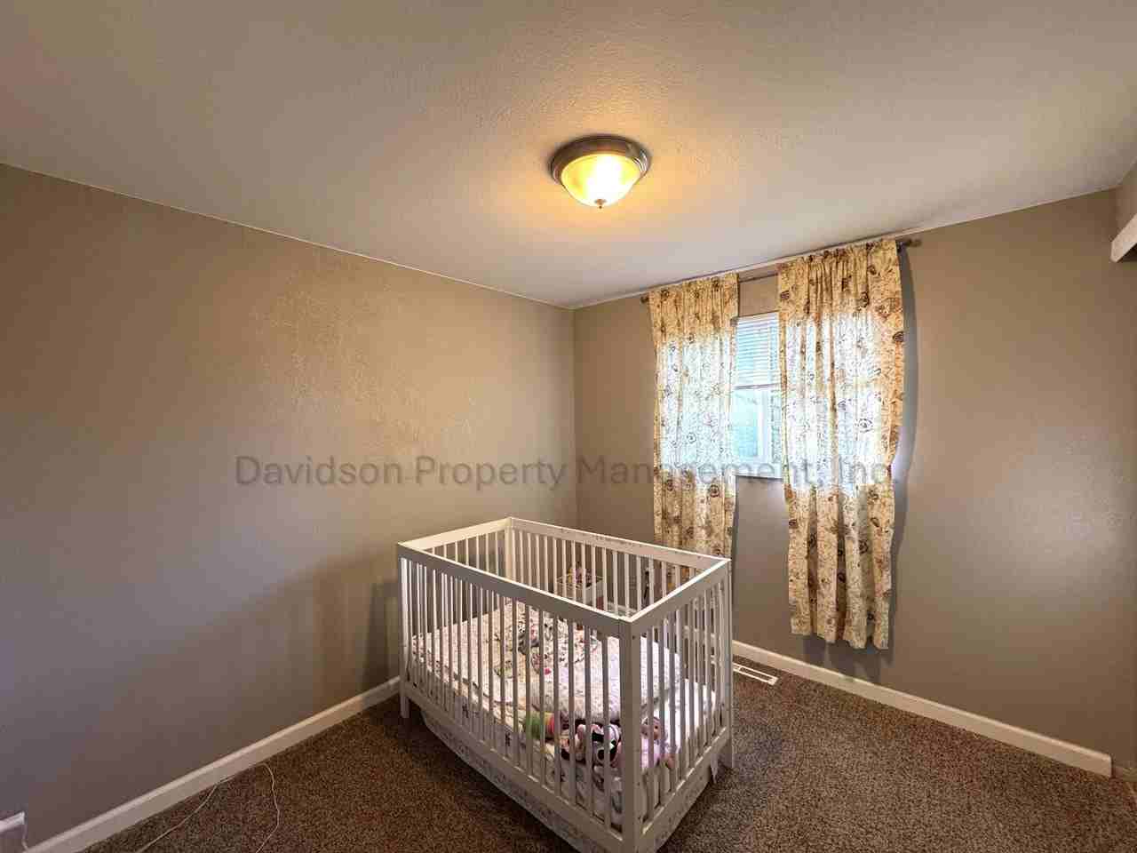 4470 Monica Dr - Photo 7 of 11