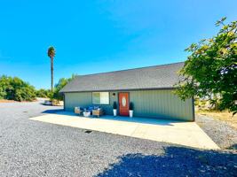 featured image of 9431 W Lilac Rd