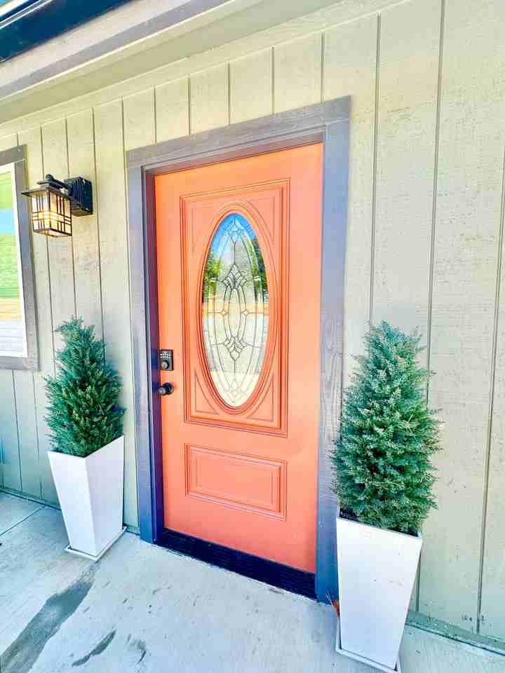 9431 W Lilac Rd - Photo 3 of 31