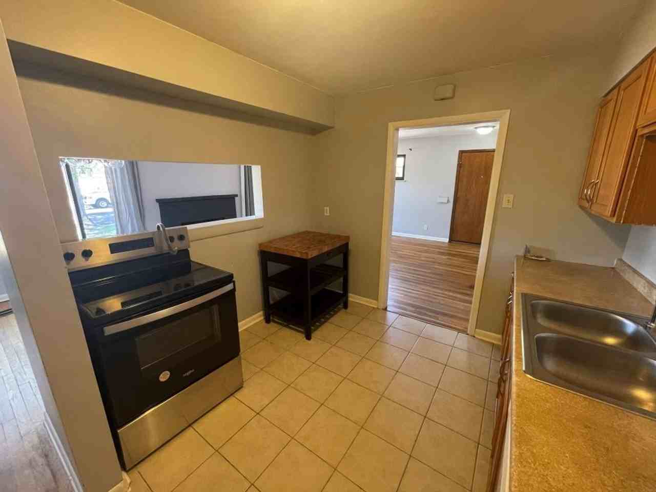 2220 Ironton St - Photo 3 of 21