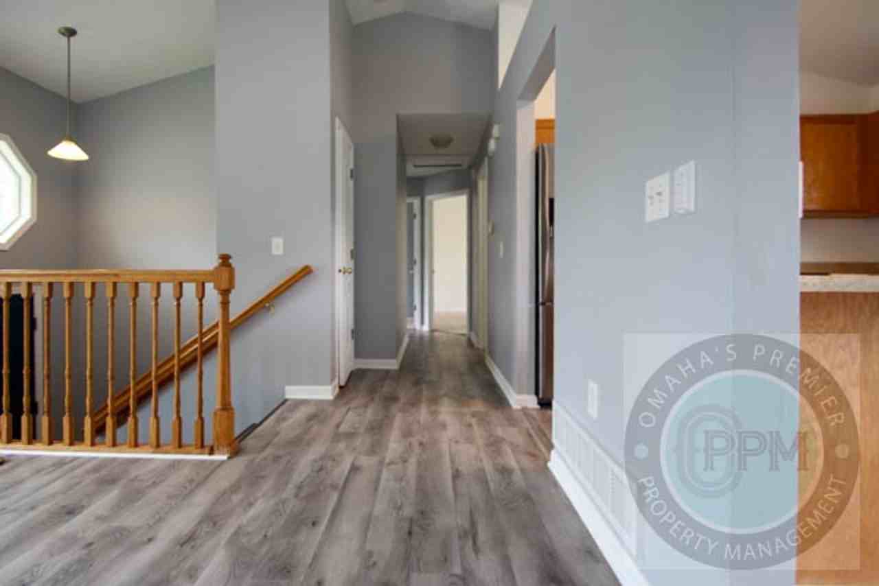 4935 N 17th St - Photo 5 of 28