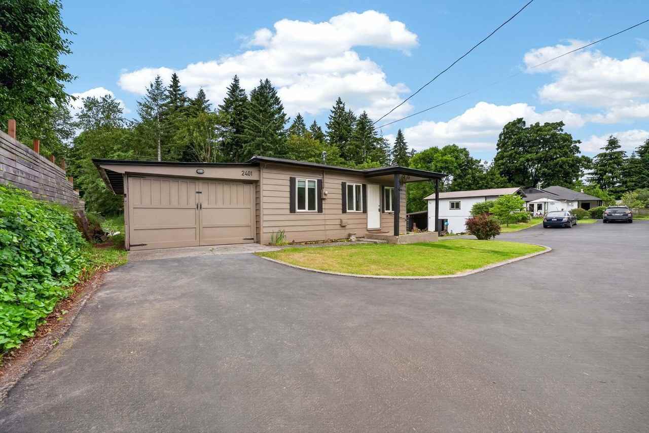 2401 Ne Everett St - Photo 2 of 28