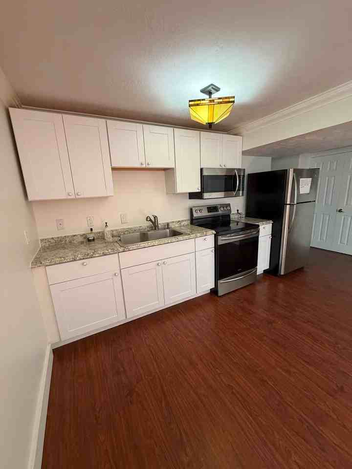 8244 S Birch Water Ln - Photo 5 of 21