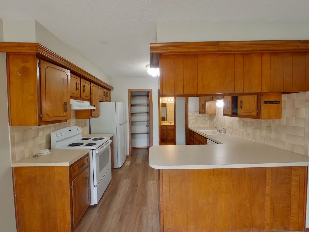 1730 S Beech Ct - Photo 6 of 14