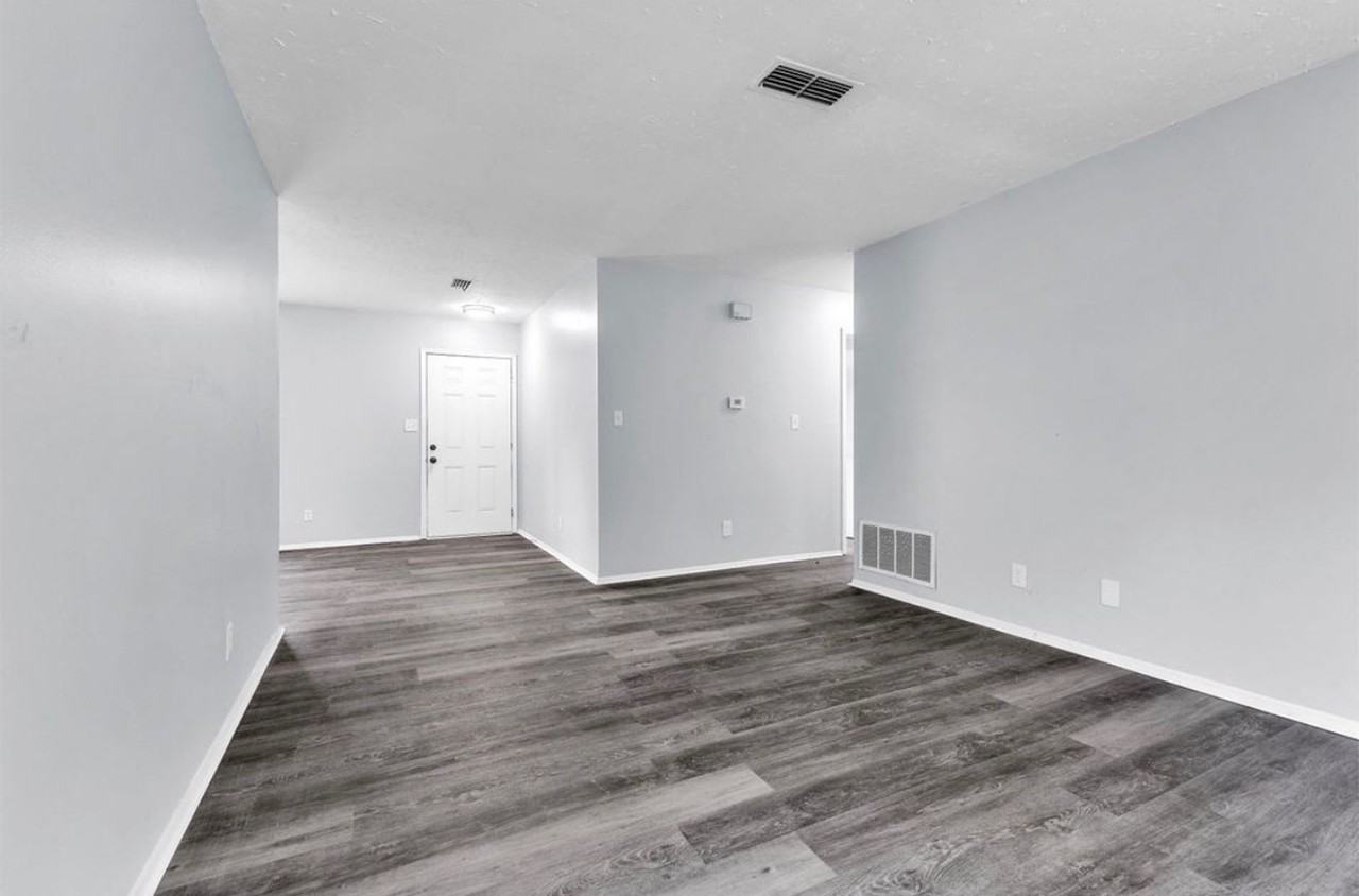 701 Southlawn Dr - Photo 5 of 13