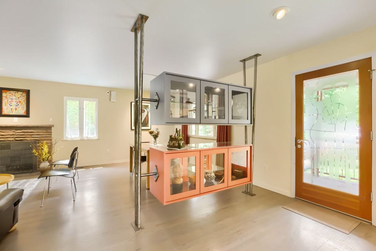 726 Pine St - Photo 5 of 28