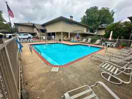 featured image of 100 Bayou Pt