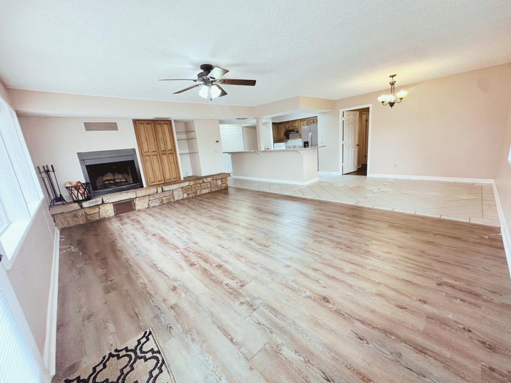 100 Bayou Pt - Photo 3 of 17