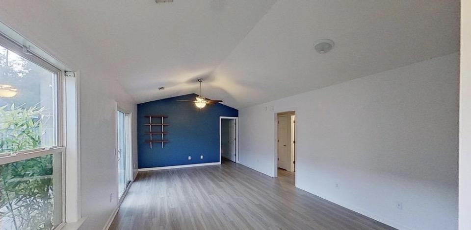 1113 Loman Ln - Photo 2 of 14