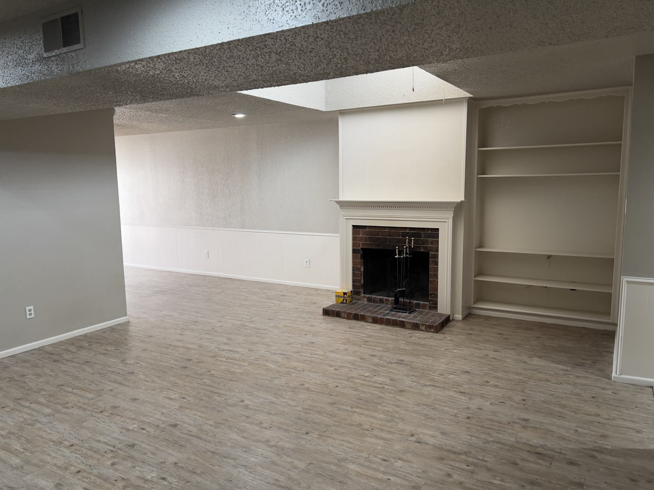 5047 27th St - Photo 7 of 19
