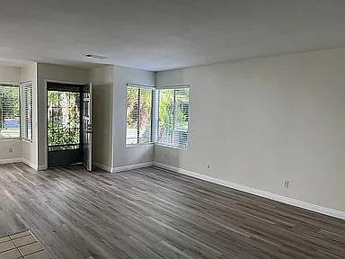 1149 Carrotwood Gln - Photo 5 of 19