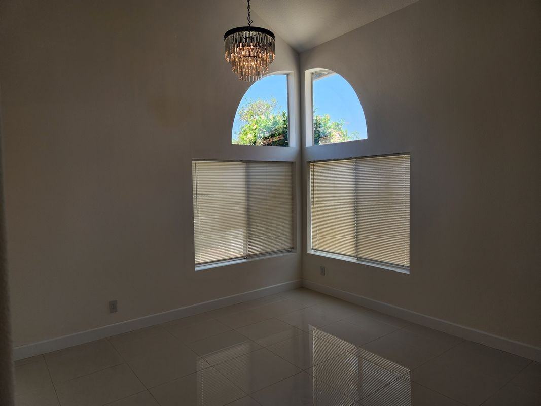 13079 Winterpark Way - Photo 3 of 23