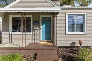featured image of 2215 Rowland Ave