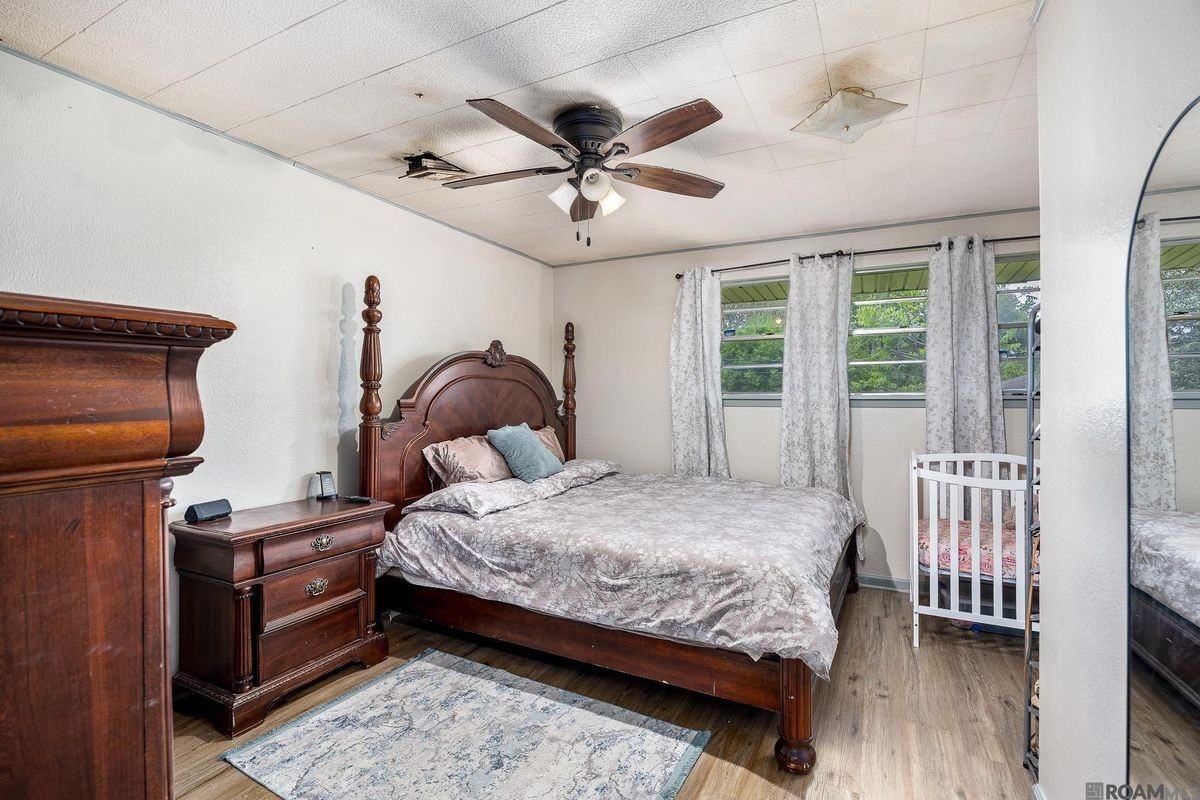7944 Santa Barbara Dr - Photo 5 of 12