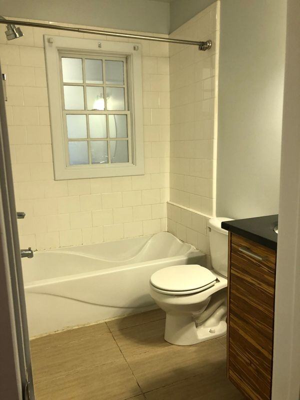 2310 Parkwood Ave - Photo 5 of 13