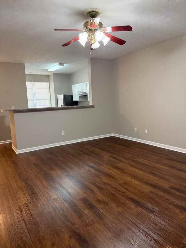 6071 Camden Forrest Dr - Photo 5 of 10