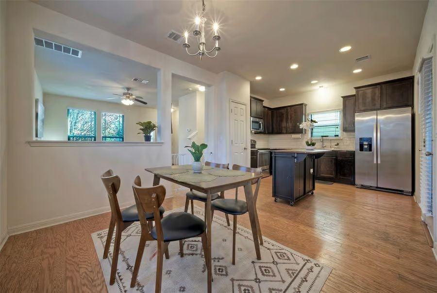 18312 Mammoth Cave Blvd - Photo 4 of 17