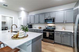 featured image of 2122 Mossfield Ln