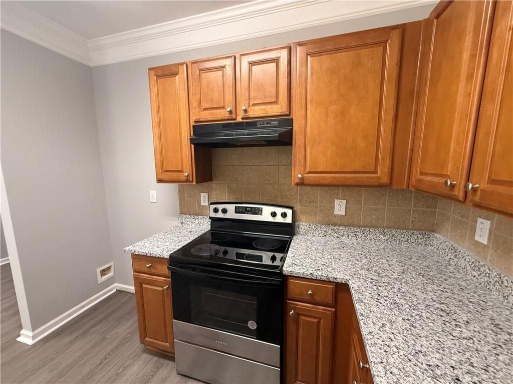 2111 Meadow Peak Rd - Photo 7 of 32