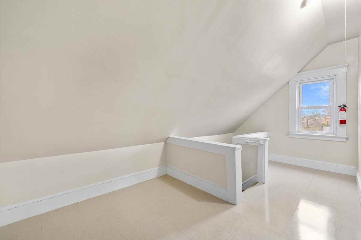 1857 State St ##3 - Photo 2 of 21
