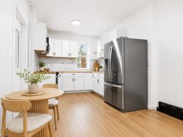featured image of 826 N Plum St