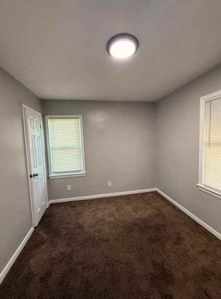 19307 Lindsay St - Photo 2 of 11