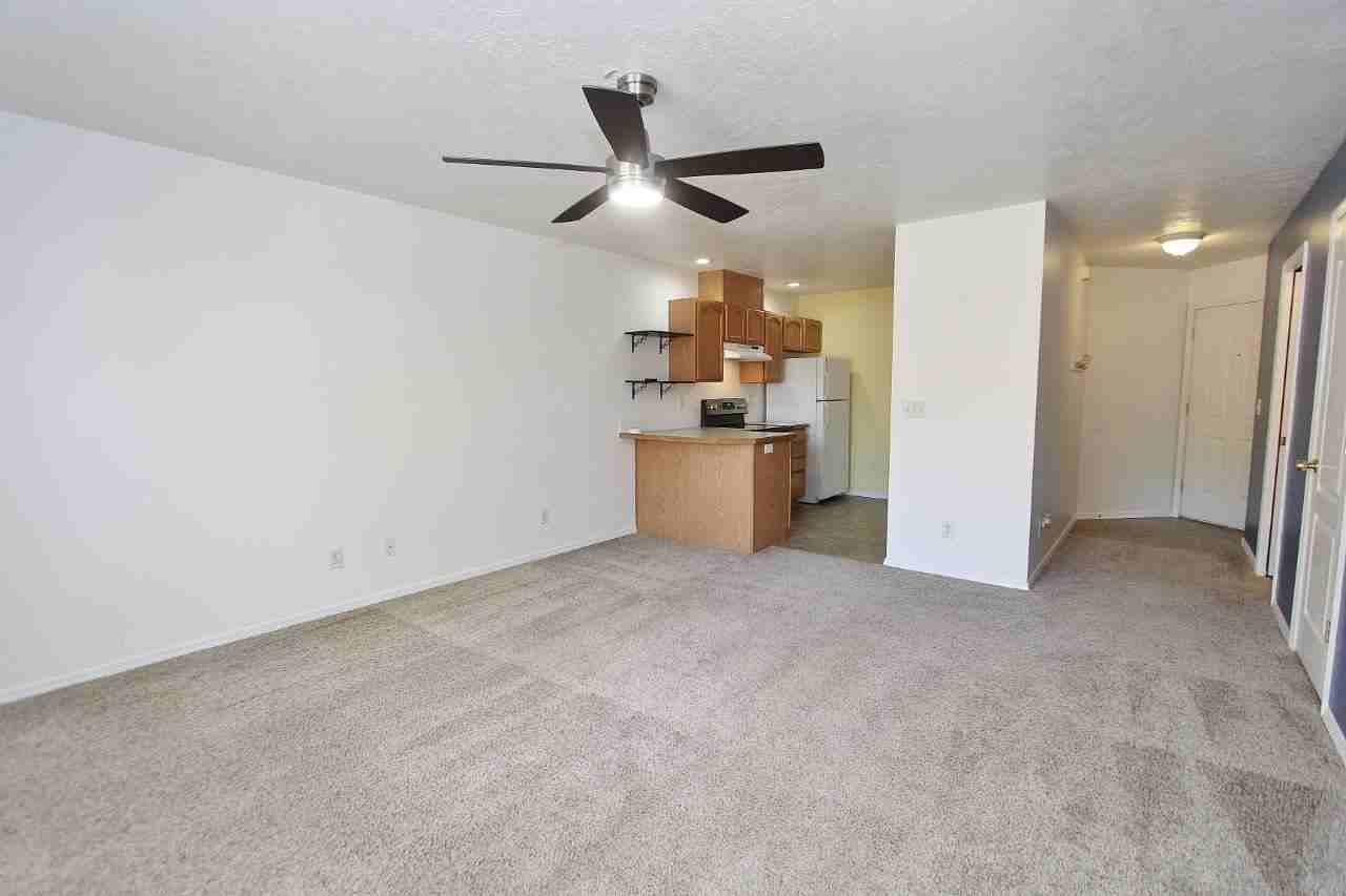 3833 N Jackie Ln - Photo 5 of 27
