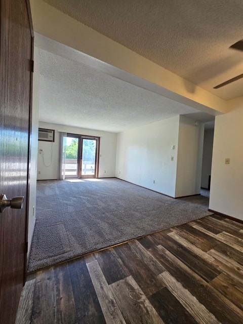 1676 9th St N #8 - Photo 2 of 22