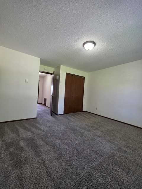 1676 9th St N #8 - Photo 6 of 22