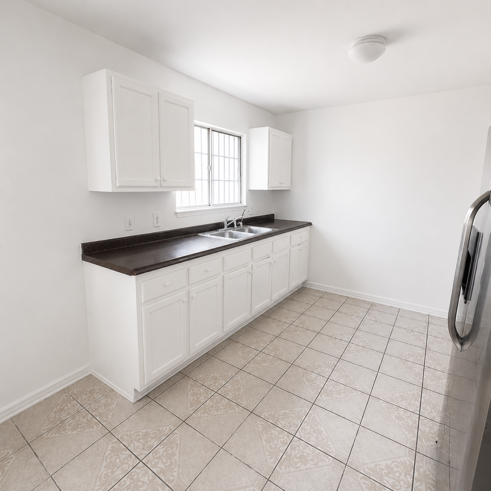 3321 W 63rd St - Photo 7 of 9