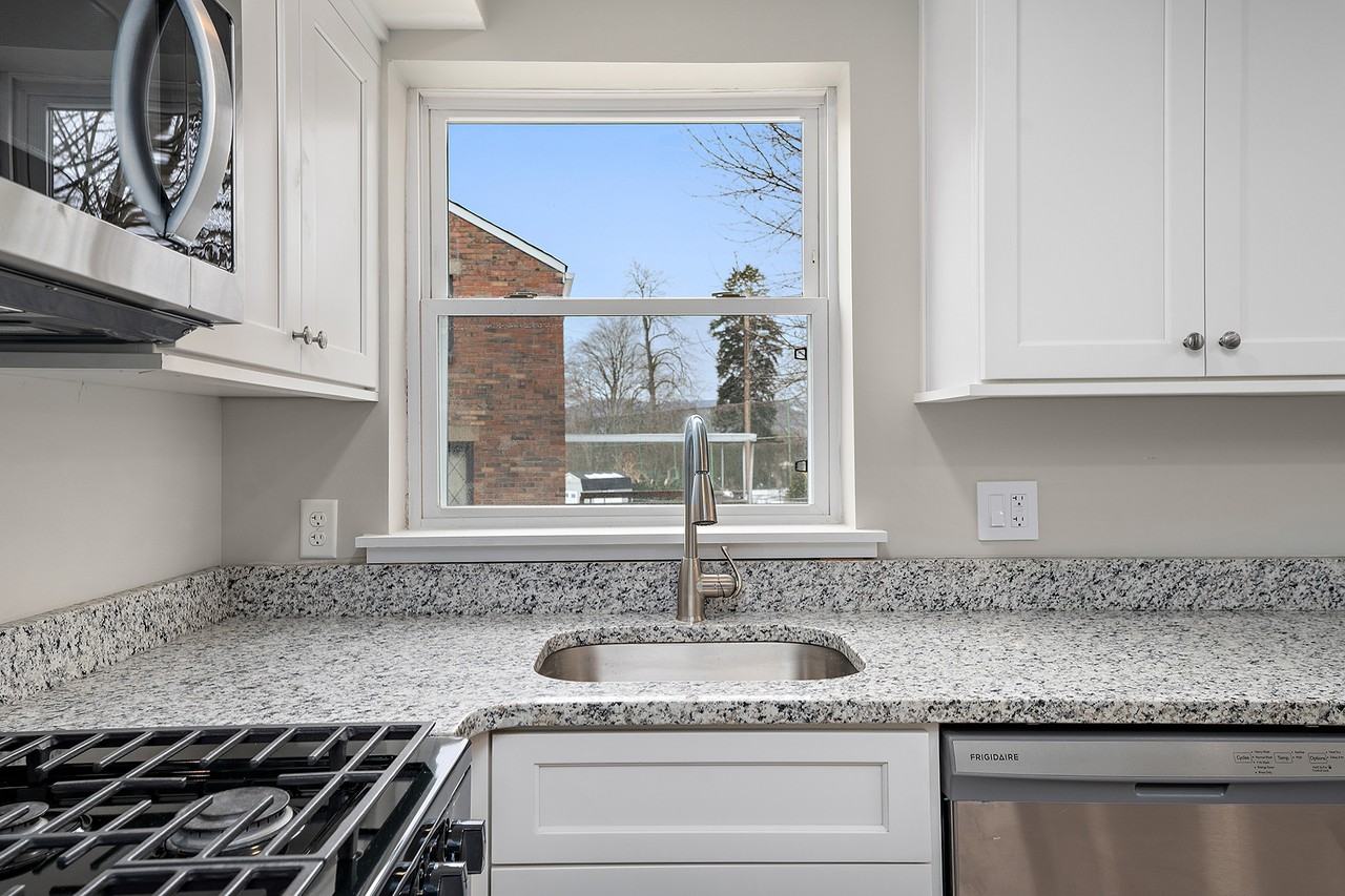 38 Victory Ln - Photo 5 of 22