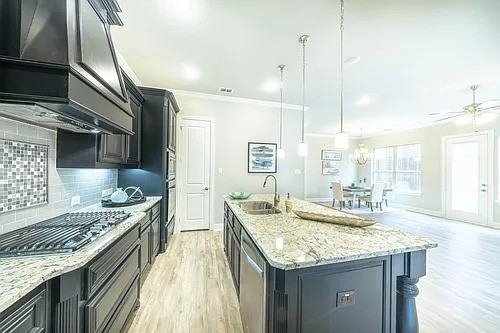403 Parrino Pkwy - Photo 4 of 4