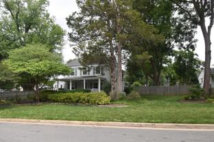 2901 Meadow View Rd - Photo 1 of 1