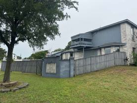 801 Mccully St - Photo 1 of 1