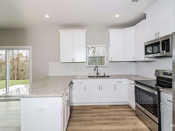 112 Cassidy Trail - Photo 2 of 13