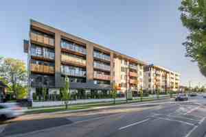 featured image of 2650 41st Ave E